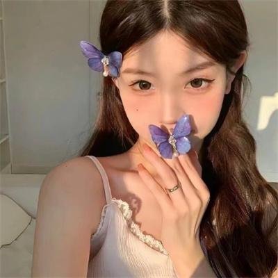 大小姐才不会玩格斗游戏